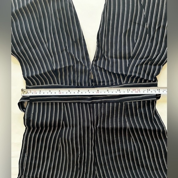 Faithfull the Brand Cedric Jumpsuit striped white and black v neck size 4 - Picture 11 of 14
